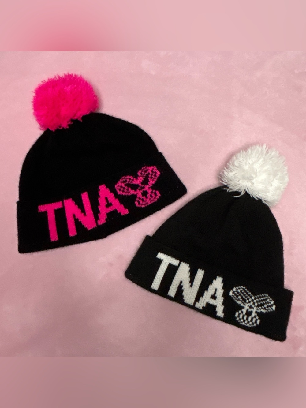 TNA Aritzia Beanie Bundle